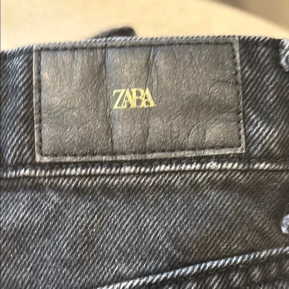 Zara Black Jean Shorts High-Waisted Vintage Style - Picture 3 of 4